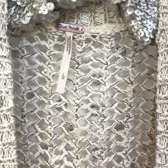 FREE PEOPLE | Cardigan Silver Colored Cardigan - Picture 2 of 10